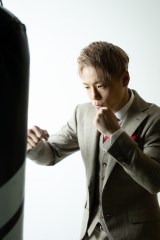 �����A�N���[�v���o�C�g����̋��J�u�܂��A���o�C�g���Ȃ��Ƃ����Ȃ��ƊE�Ȃ񂾁v�g�i���Z�����W���[�Ɂh�v�� 