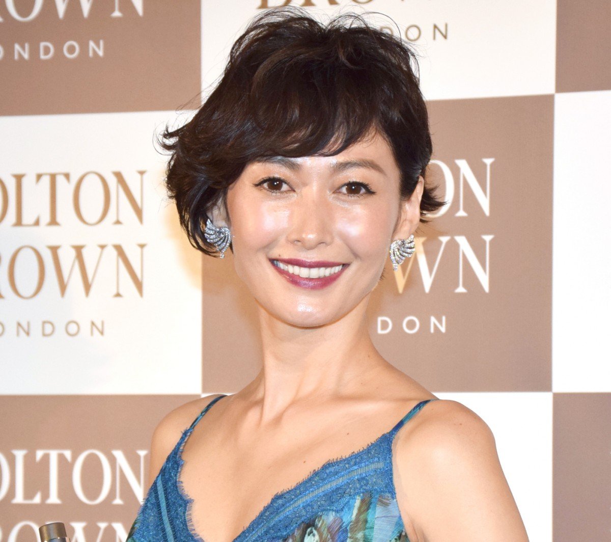 田丸麻紀、広々とした“自宅テラス”公開「ホテルみたい」「すげー家 ...