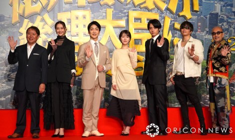 �w����������ƍN��������b�ɂȂ�����x�̐���񍐉�ɏo�Ȃ����i������j�����p���ēA�ό����肳�A�쑺�ݍցA�l�Ӕ��g�A�ԑ^�q�� GACKT�A�|�����l�iC�jORICON NewS inc. 