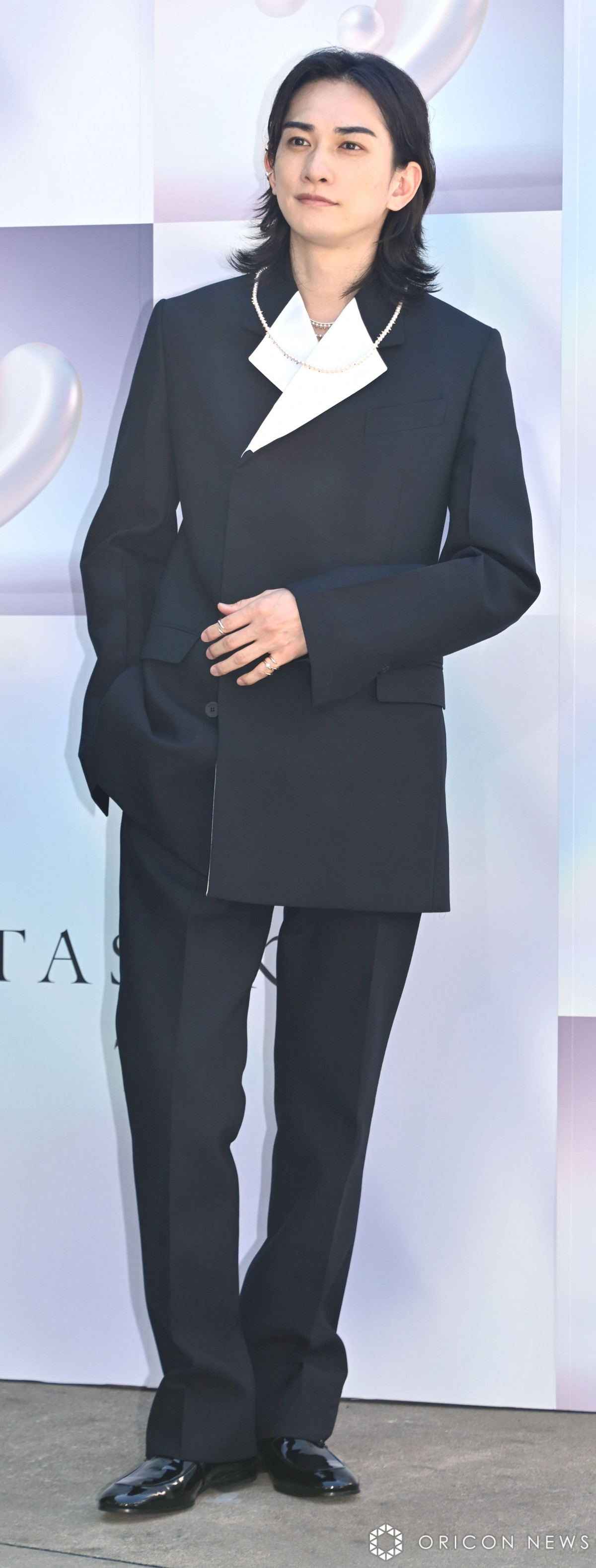 TASAKI 70NAjo[T[GLVrVwFLOATING SHELLxZvVɏoȂc[(C)ORICON NewS inc. 