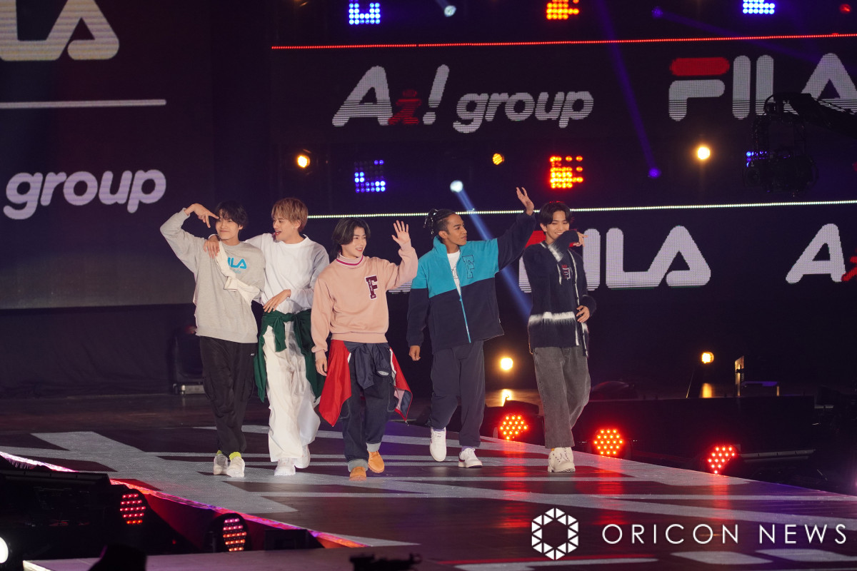 GirlsAward】Aぇ! group、サプライズ登場に会場揺れる「新鮮でした