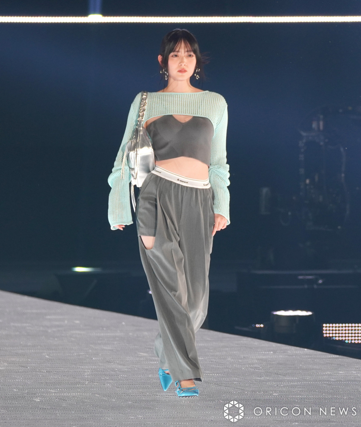 鈴木愛理　写真　2L イベント :: 鈴木愛理LIVE2025～Oops！～ :: 鈴木愛理LIVE2025