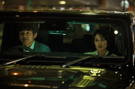 オシドラサタデー『東京タワー』第3話より甲本雅裕、板谷由夏 （C）テレビ朝日 