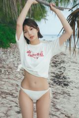 日向坂46 高本彩花 生写真 日向坂46 高本彩花1st写真集 僕の記憶の中で | CLASSY.編集部