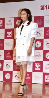 �w�x�X�g�}�U�[��2024�x����܂���BENI (C)ORICON NewS inc. 