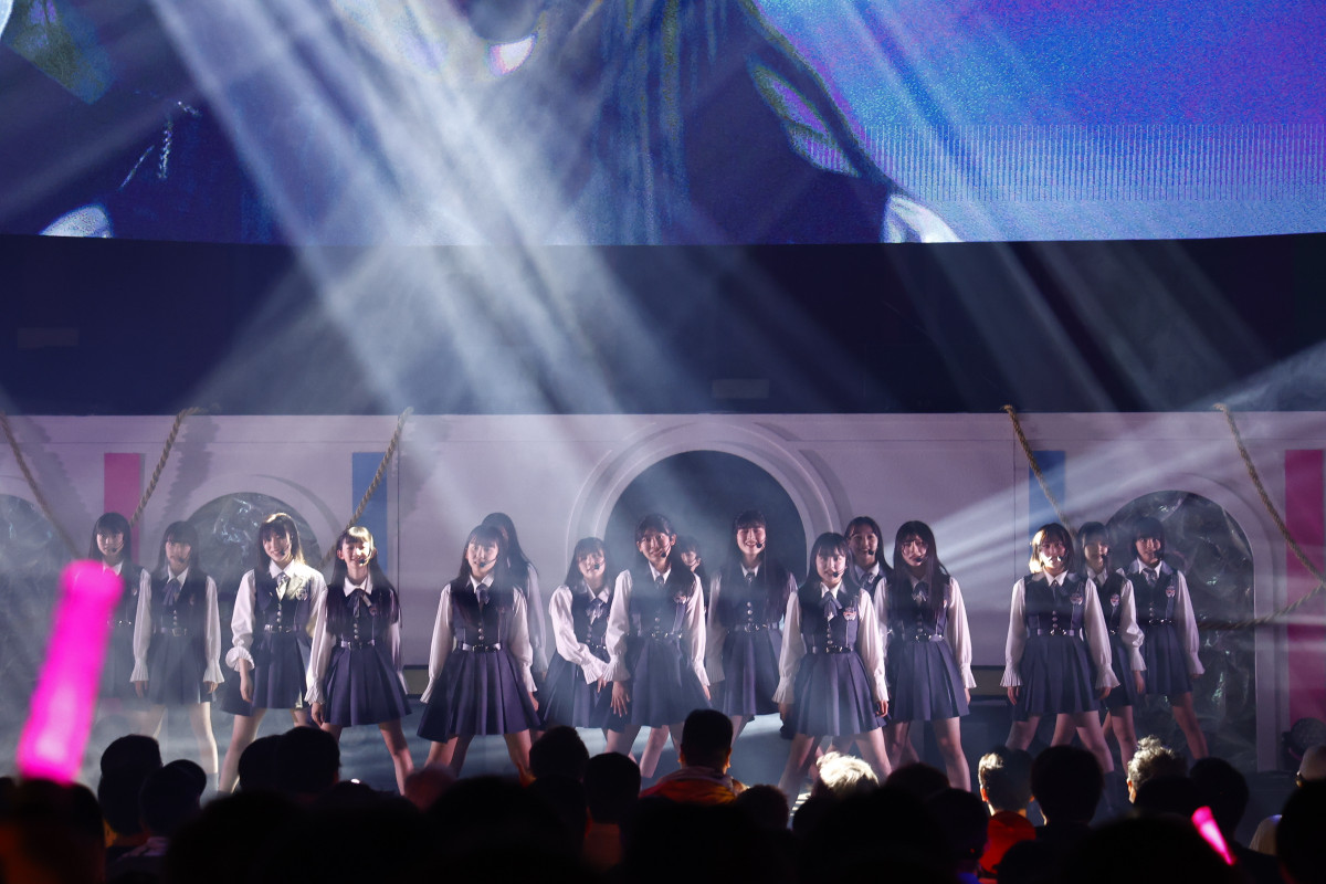 HKT48、7期生16人加入で53人体制に 卒業控える松岡はな大感激