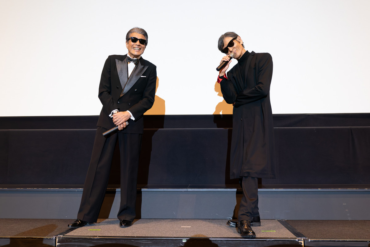あぶない刑事』最強バディが大阪に登場 舘ひろし&柴田恭兵 あぶない刑事』最強バディが大阪に登場 舘ひろし&柴田恭兵