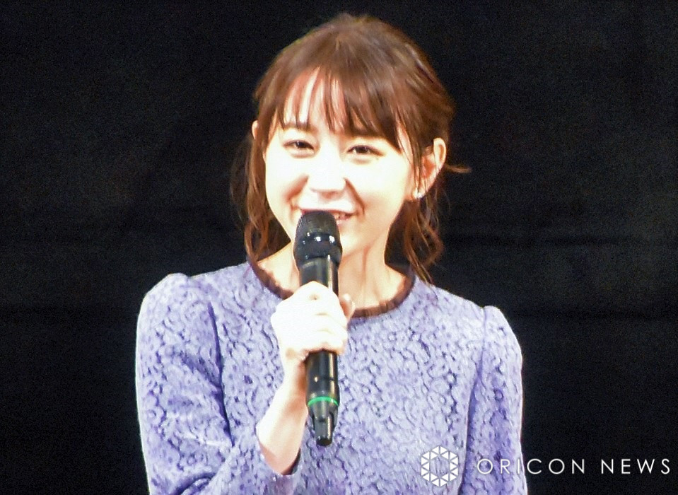 TBS・若林有子アナ、太ももまぶしい“超ミニ”私服コーデに反響「ナイス