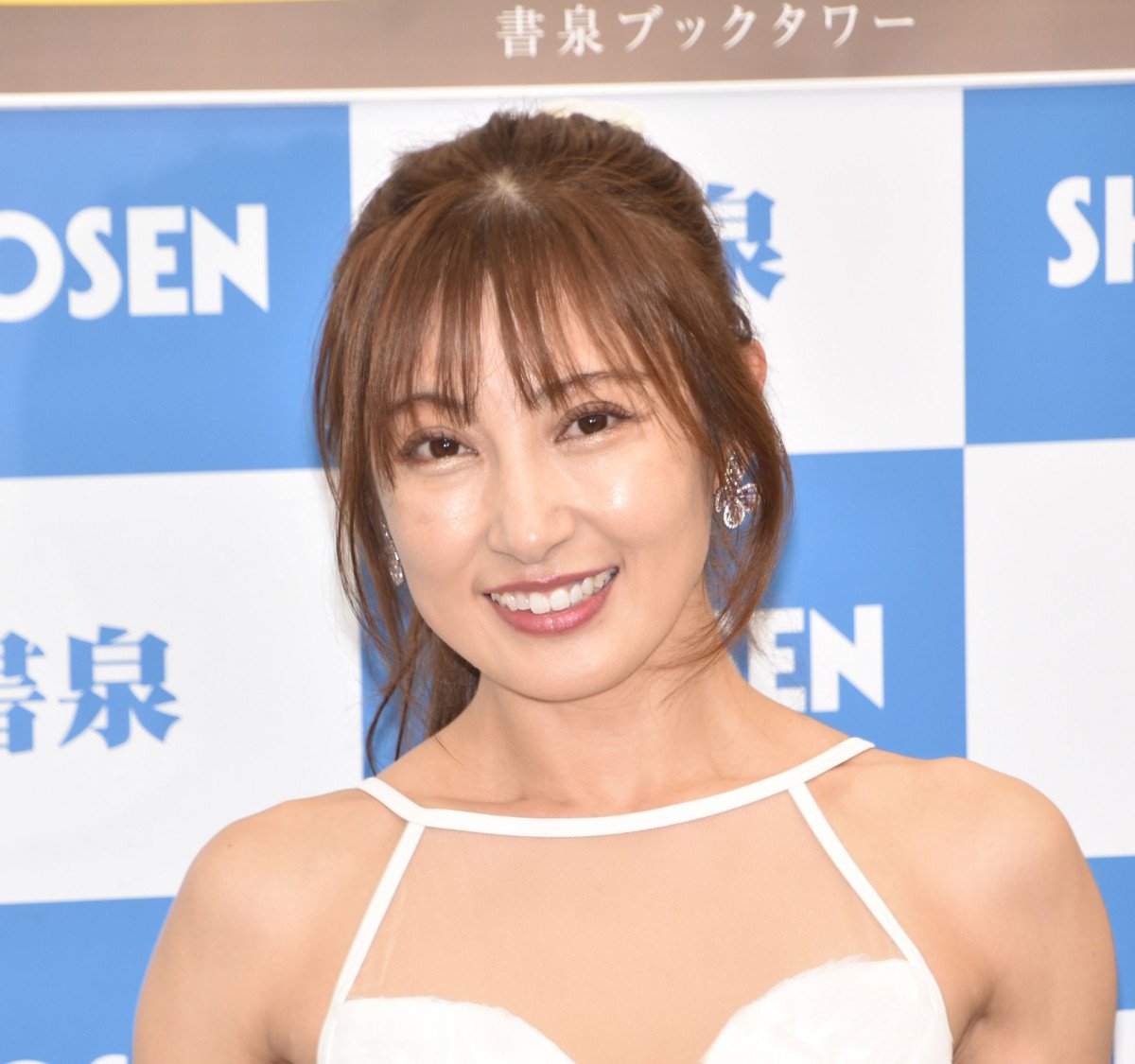 熊田曜子「過去最大の露出」 大胆な“入浴写真”を公開 | ORICON NEWS