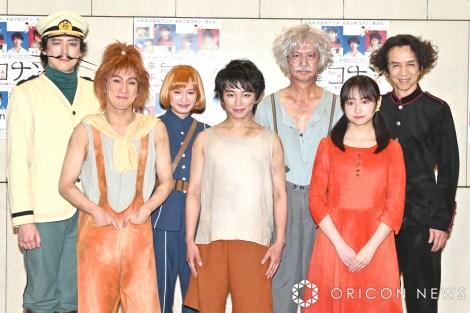 �w�������N�R�i���x�ŏI����m�ÑO�������ɏo�Ȃ����i��񍶂���j�{���r���Y�A��e���A�Ŗ��j���A������F�i�O�񍶂���j���́A�������j�Y�A�e�R�D�� �iC�jORICON NewS inc. 