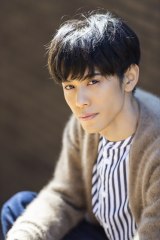 �j�����D�w��J-POP�q�b�g�\���O�J�o�[���C�u���N1���J�� 