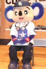 �h�A���A4���A���u�̒��s�ǁv���Ȃɑ��X����u�������̋x�߂Ăˁv�u������낤����v�u���A�҂��Ă��[!�v 