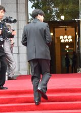 �u�J���e�B�G�Ɠ��{ �����I�̂���݁w�� MUSUBI�x�W�\���ƌ|�p���߂���Θb�v�I�[�v�j���O�C�x���g�ɗ��ꂵ���R�c�T�M �iC�jORICON NewS inc. 