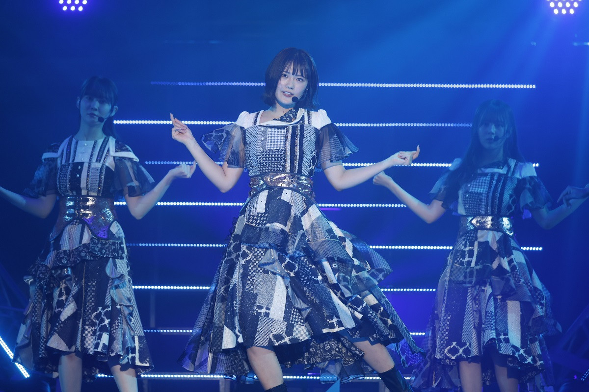 即、購入可 FREEDOM ！ 乃木坂46 12th バスラ A賞 キーホルダー 冨里奈央（オフィシャル