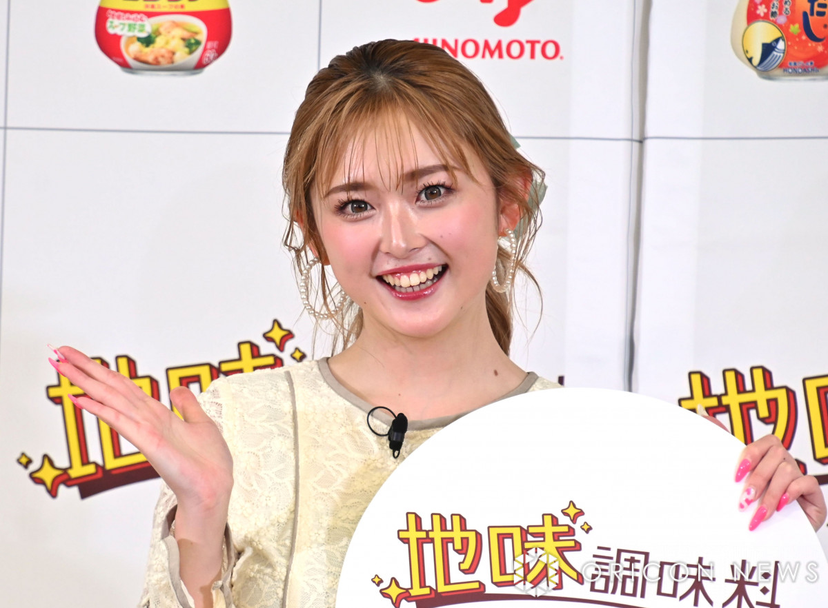 22歳・ゆうちゃみ、大人女子に変身 普段から料理する一面も「なんでも