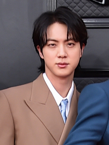 12���ɏ����ƂȂ���BTS��JIN�@�ʐ^�FAP�A�t�� 