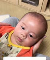 �p�p�̎�̃j�I�C��k����0�΃x�r�[�A���܂�ɗY�ق�����\��Ƀp�p�}�}���v�킸���� 