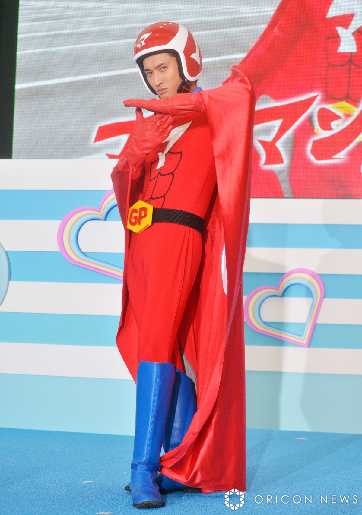 画像・写真 | “マッサマン”向井康二、記者会見でもドッキリ→パイ