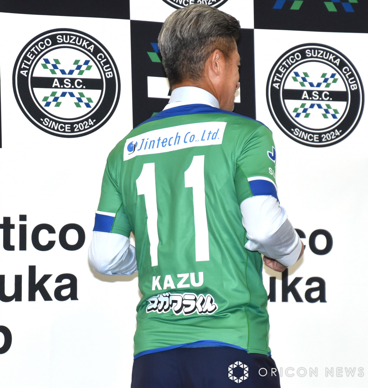 新品未使用 横浜FC カズ ユニフォーム たねまる アトレチコ鈴鹿 FIyWkZeagAIEnTr.jpg