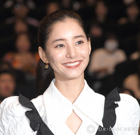 fwLO_ 叫R̋Aҁx㕑䂠ɓodVؗDq (C)ORICON NewS inc. 