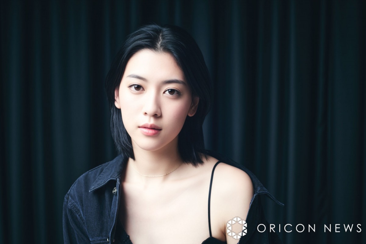三吉彩花の裸の画像 