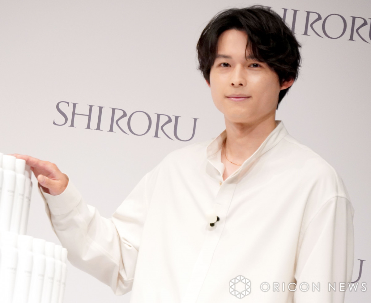 松村北斗、もちもち泡を豊富な語彙力で完璧リポート 肌に自信生まれる