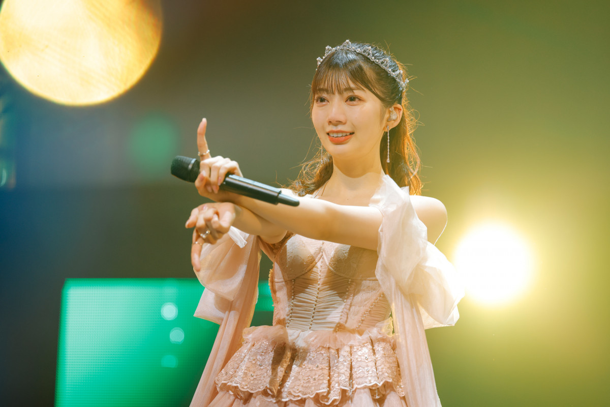 日向坂46 高本彩花　卒業セレモニー　グッズまとめ売り 11th Single ひなた坂46 LIVE」オフィ | ニュース | 日向坂46