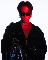 �o��L�b���O��� J SOUL BROTHERS�f�W�^���V���O���uBLAZE�v�R���Z�v�g�t�H�g 