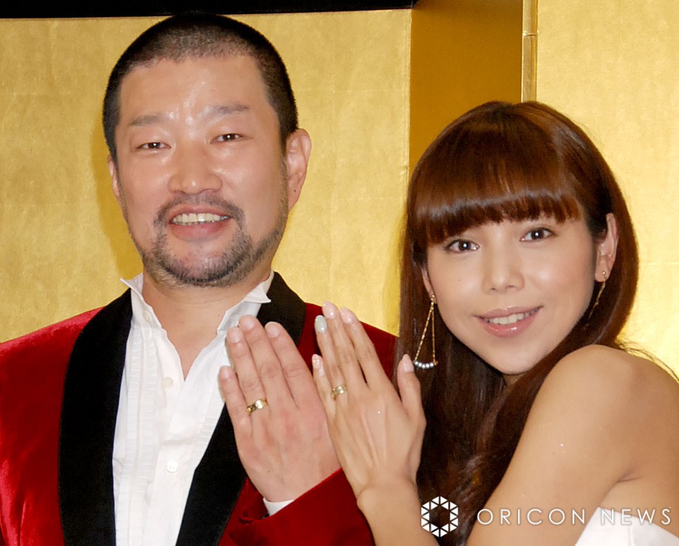 キム兄＆西方凌夫妻の長女に「モデルさんみたい」の声 “へそ出し”着こなす「トレーナーのよう」「ママによく似てますっ」 | ORICON NEWS