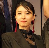 �w�ԉH���q�̃{�f�B�K�[�h�x�ԉH���qFES.�ɏo�Ȃ����C�B (C)ORICON NewS inc. 