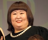 �w�ԉH���q�̃{�f�B�K�[�h�x�ԉH���qFES.�ɏo�Ȃ���3���̃q���C���E���Ȃ� (C)ORICON NewS inc. 