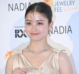 ���{�ށA�����q�̗D�����Ɋ����u���ꂾ���łȂ��A�������l�ɂȂꂽ��v 