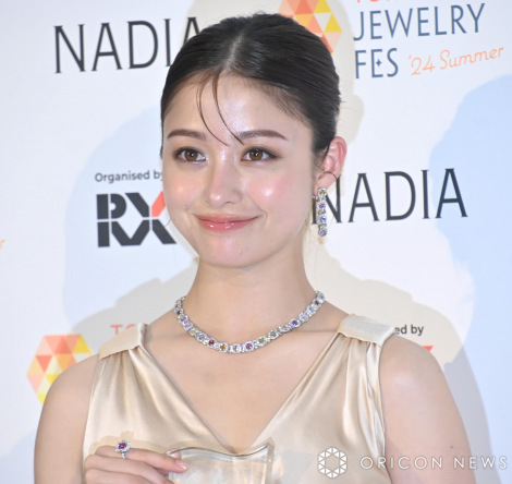 �w��35�� ���{�W���G���[ �x�X�g�h���b�T�[�� �\�����x�ɏo�Ȃ������{�ށiC�jORICON NewS inc. 