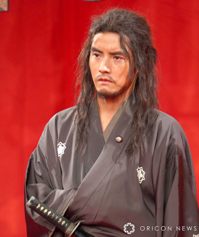 映画『もしも徳川家康が総理大臣になったら』の完成披露舞台あいさつに登場した赤楚衛二 （C）ORICON NewS inc. 