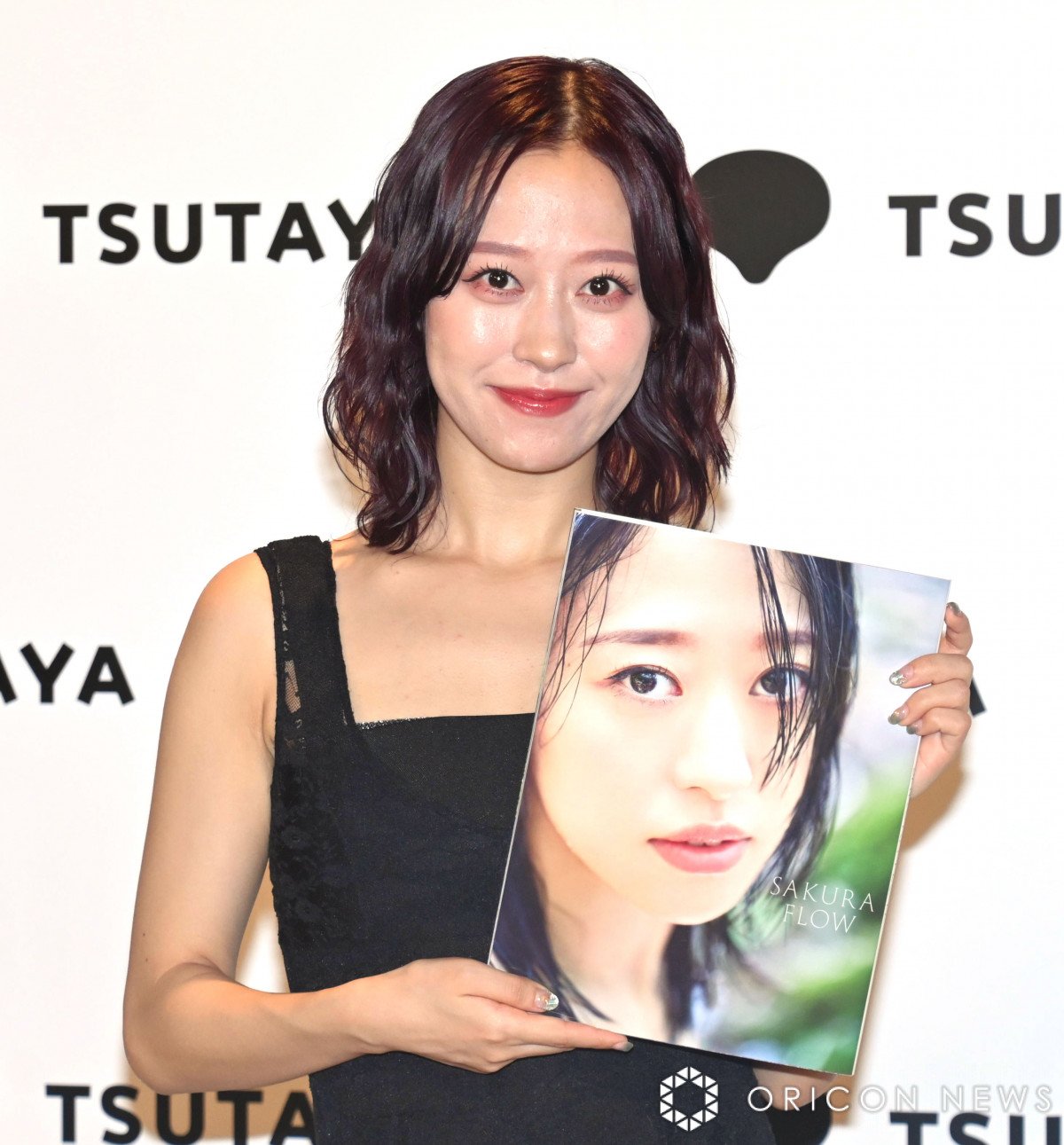 小田さくら「モー娘。ではもう出せないかと…」6冊目写真集発売に喜び 極限ショットも | ORICON NEWS