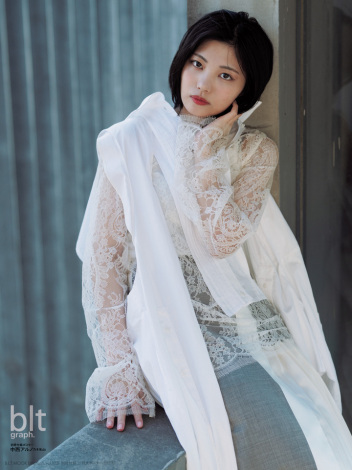 画像・写真 | 乃木坂46中西アルノが表紙の『blt graph.』が「写真集」2