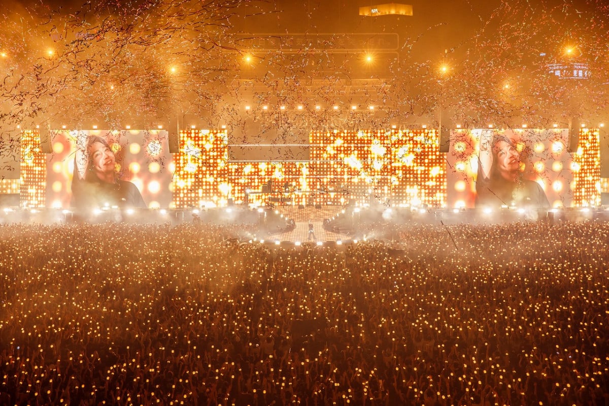 Monsty エレアコ ステージ映えするグリーンのトップ！ Monsty エレアコ ステージ映えするグリーンのトップ！ ギター
