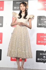 1st�ʐ^�W�w�V�g�������̂��x�����L�O��ɓo�d�����T�؍�46�E�|�ؓމ� �iC�jORICON NewS inc. 