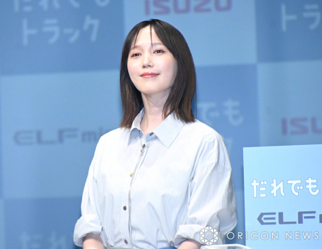�����U�����ԐV�^�f�B�[�[���g���b�N�wELFmio�x���\��ɓo�ꂵ���{�c�� �iC�jORICON NewS inc. 
