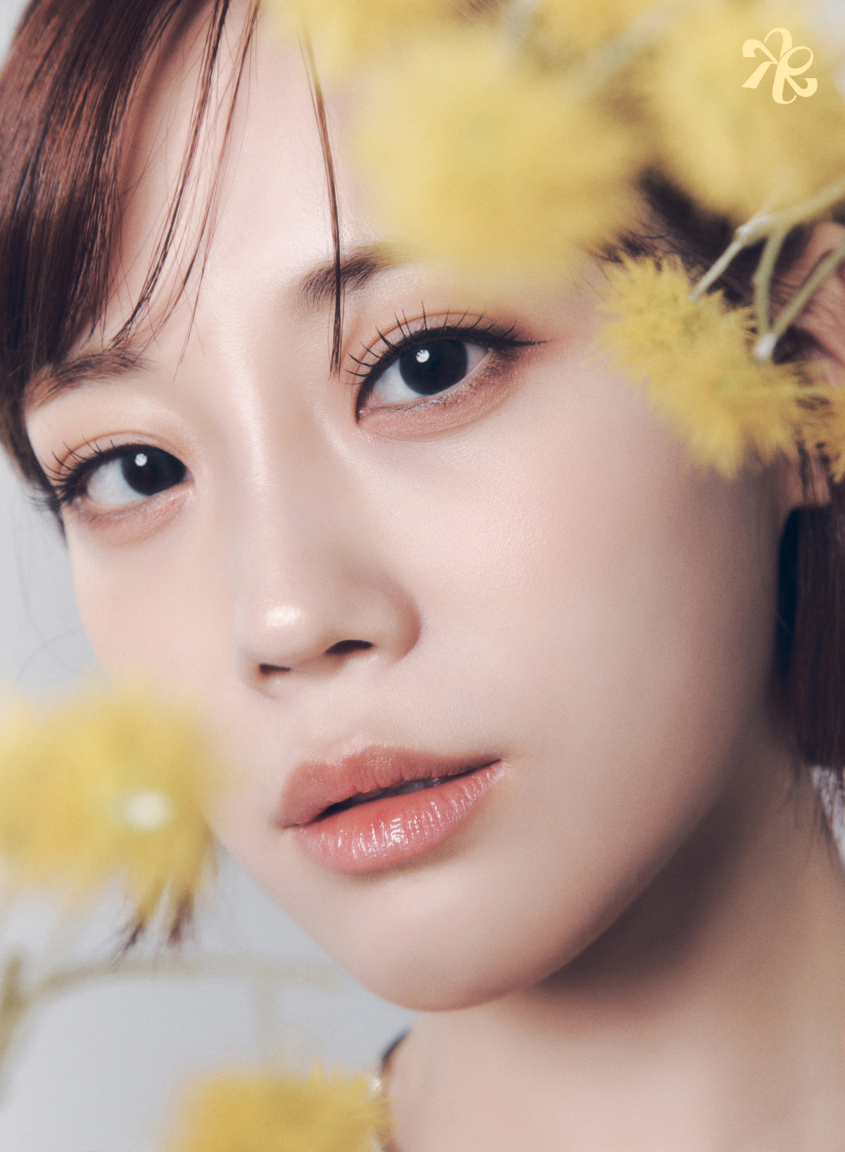 KARA◇日本シングル「I DO I DO」大型スチール写真① ◇直筆サイン