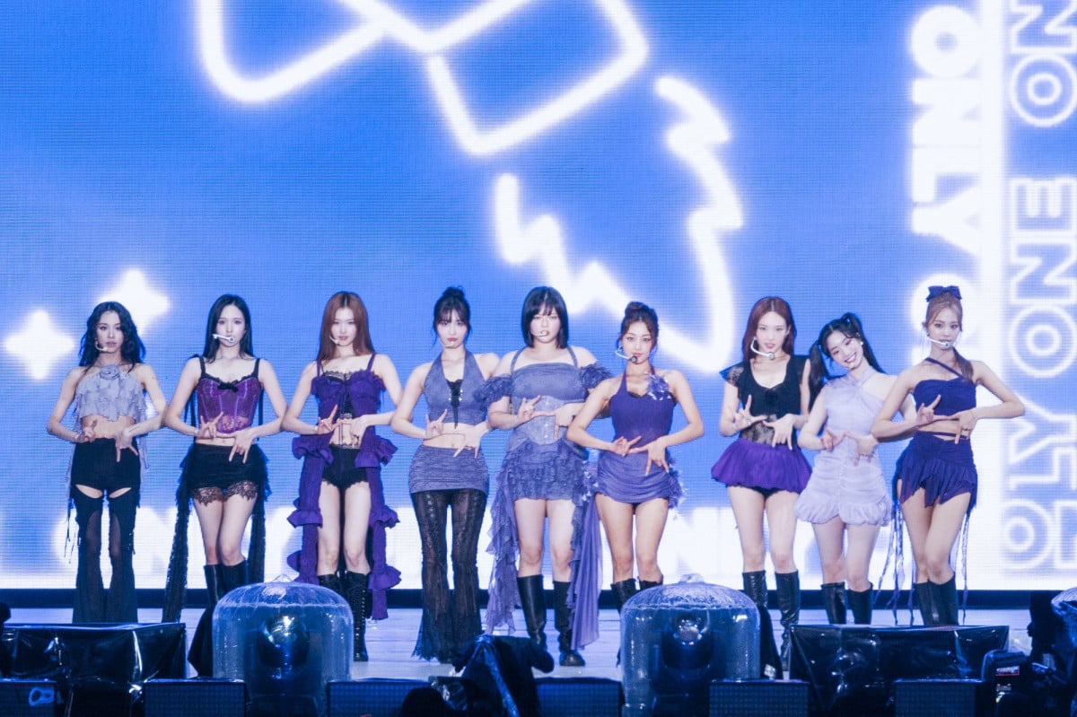 【初回限定盤Blu-ray】TWICE 日産スタジアム公演 TWICE OFFICIAL SITE