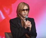 t@R~jeBuYOSHKI+(PLUS)v̔\L҉ɓoꂵYOSHIKI (C)ORICON NewS inc. 