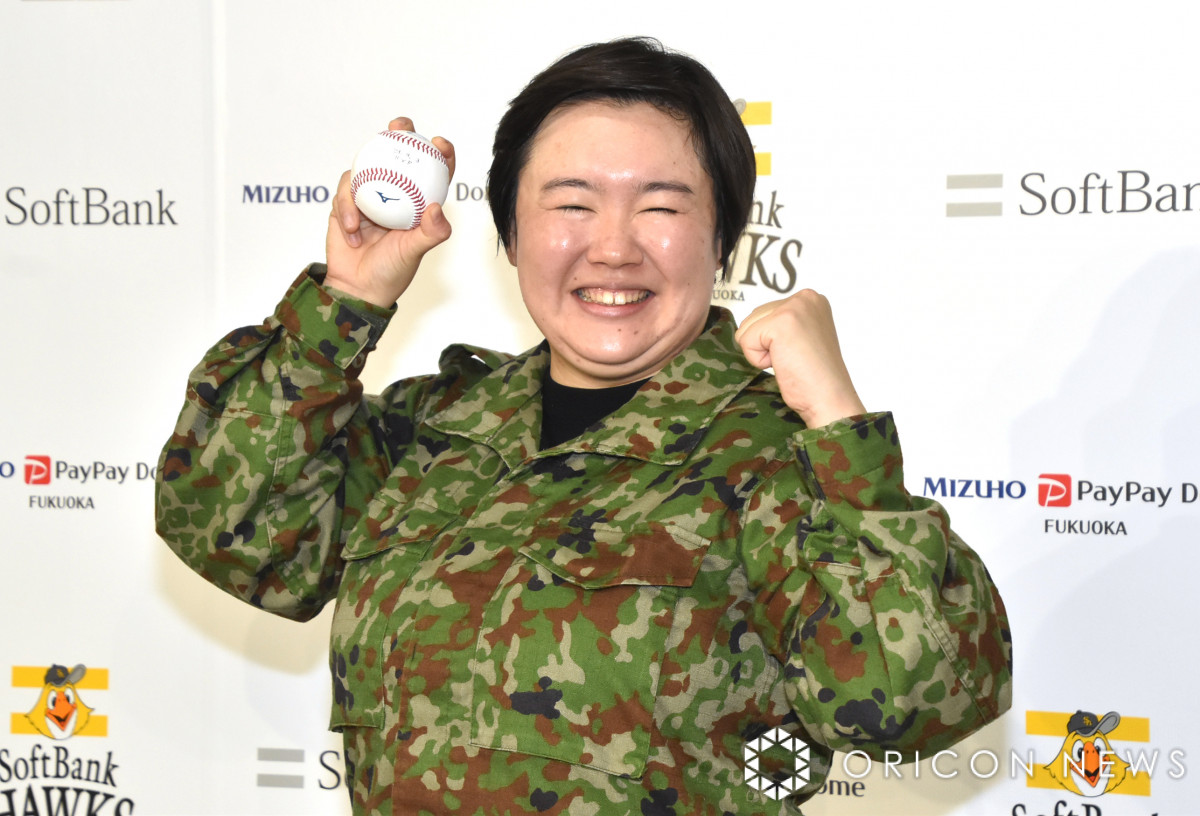 やす子、ソフトバンク『鷹祭 SUMMER BOOST』でセレモニアルピッチ 野球