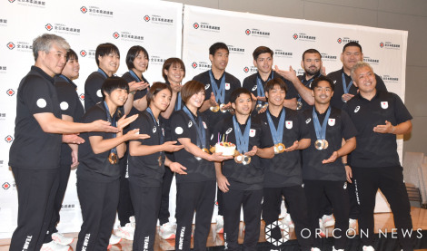 �w�_�����{��\ �I��E�ē� �A����x�̖͗l�iC�jORICON NewS inc. 