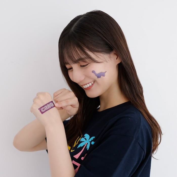 日向坂46 小坂菜緒 缶バッジ ひなたフェス2024 レア 日向坂46 小坂菜緒 ひなたフェス2024 オレンジ衣装 匿名配送