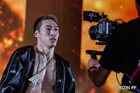 �w��RIZIN.3�x�}�j�[�E�p�b�L���Ivs.���ۗڋP�� �iC�jRIZIN FF 