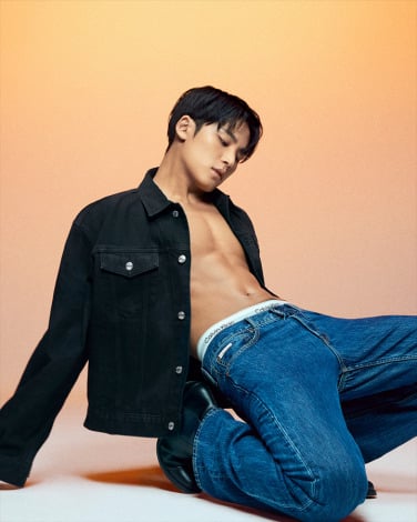 Calvin Klein2024NH̃fjLy[ɋNpꂽMINGYU 