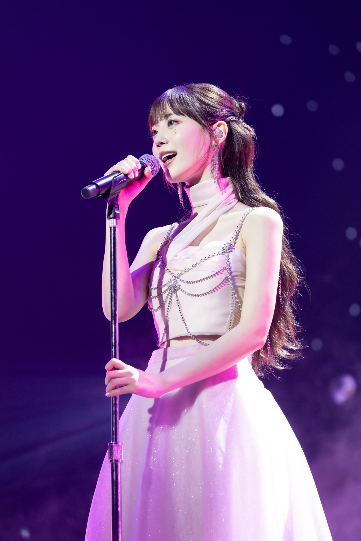 KARA　ヨンジ　ハラ　公式写真　KAMILIA FESTIVAL　L判 画像・写真 | KARA、9年ぶり日本ツアー “6人完全体”曲を涙の熱唱