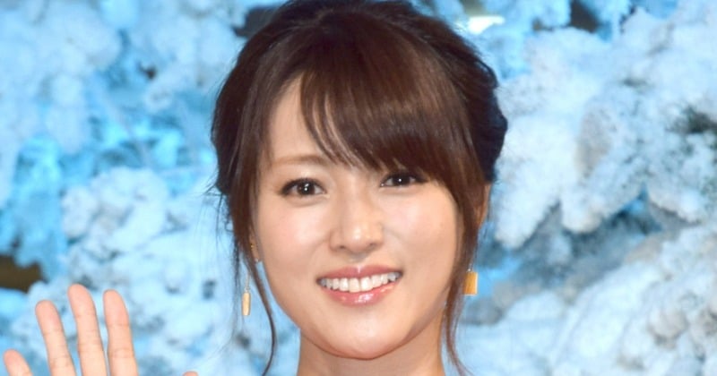 深田恭子、谷間チラリな透けドレス着こなす「お姫さますぎる可愛すぎます」 今年初インスタに反響 | ORICON NEWS