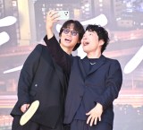 �w���X�g�}�C���x�g�V�F�A�[�h�E���j�o�[�X�h�v���~�A�C�x���g�ɏo�Ȃ����i������j���썄�A���쌹�iC�jORICON NewS inc. 